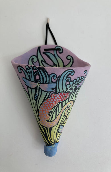 Wall Pocket with Dragonflies and Lizard